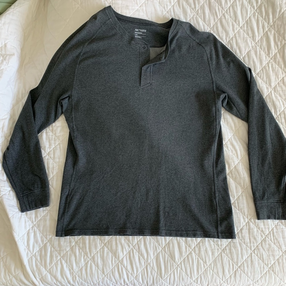 Arc’teryx Henley Large